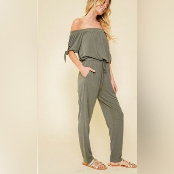 Romper Jump suit shorts sleeve olive green long pullover elast waist size M - Picture 1 of 16